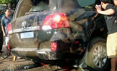 Chiếc xe công vụ gặp nạn. (Ảnh: facebook otofun.net)