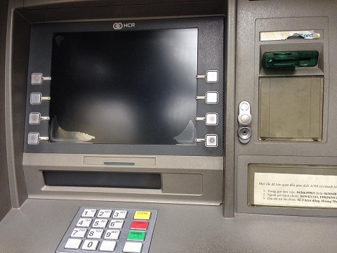 Xử phạt ATM hết tiền: "Người dân không báo thì làm sao biết để phạt" - 3 Xử phạt ATM hết tiền: Người dân không báo thì làm sao biết để phạt