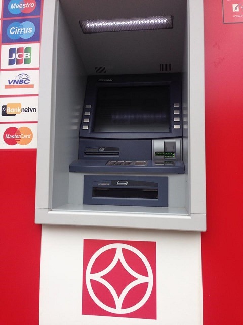 Xử phạt ATM hết tiền: "Người dân không báo thì làm sao biết để phạt" - 2 Xử phạt ATM hết tiền: Người dân không báo thì làm sao biết để phạt