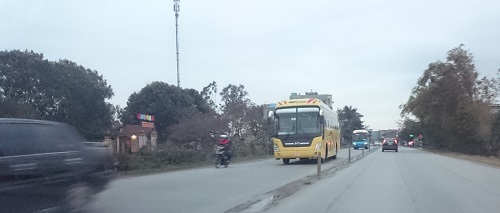 Trụ dẻo
phân làn bị xuống cấp trên QL18 cũ khiến nguy cơ xảy ra điểm đen TNGT tăng cao