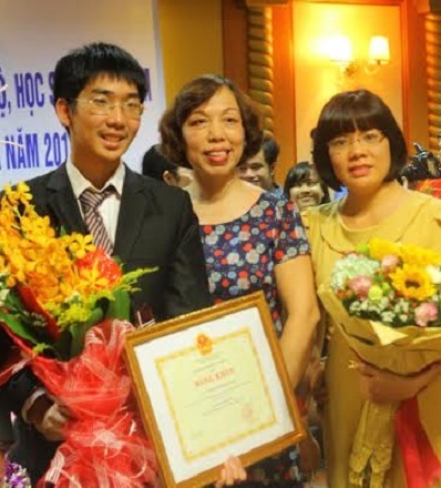 Bật mí về chàng trai Hà Nội đạt huy chương vàng Olympic Vật Lý - 1 Bật mí về chàng trai Hà Nội đạt huy chương vàng Olympic Vật Lý