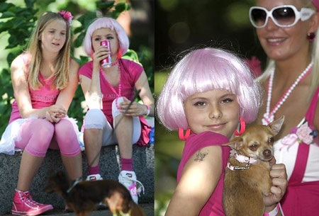 Khi những cô gái “tóc vàng hoe” diễu phố - 19 Khi những cô gái “tóc vàng hoe” diễu phố - 19