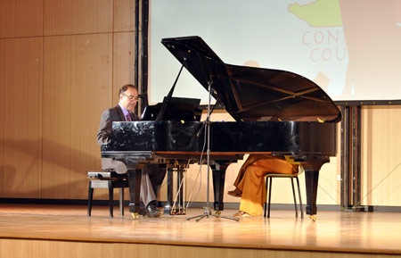 Màn sáo trúc kết hợp piano đăng quang Gala nhạc cổ điển - 1 Màn sáo trúc kết hợp piano đăng quang Gala nhạc cổ điển - 1