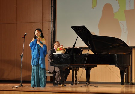 Màn sáo trúc kết hợp piano đăng quang Gala nhạc cổ điển - 8 Màn sáo trúc kết hợp piano đăng quang Gala nhạc cổ điển - 8