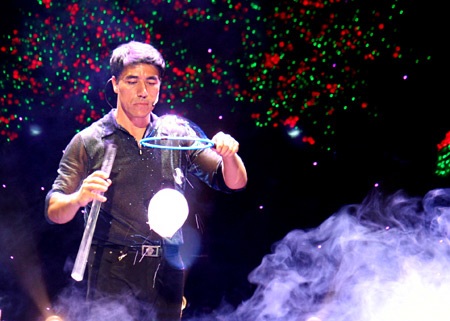 Câu chuyện thần tiên “phù thủy” Fan Yang dành các bé - 5