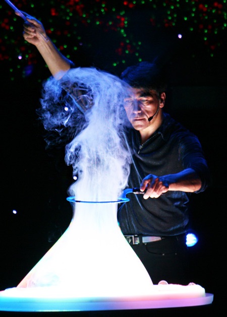 Câu chuyện thần tiên “phù thủy” Fan Yang dành các bé - 6