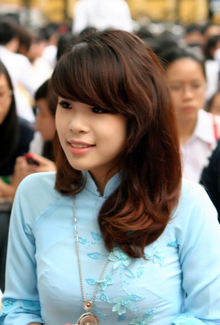 Nữ sinh Phan Đình Phùng duyên dáng với tà áo dài - 11