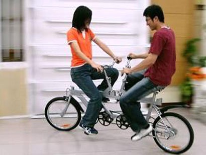Xử lý thế nào khi đối diện người yêu cũ? - 1 Xử lý thế nào khi đối diện người yêu cũ? - 1