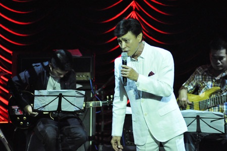 “Quý ông” Tuấn Ngọc và mối lương duyên “Phôi pha” - 9 “Quý ông” Tuấn Ngọc và mối lương duyên “Phôi pha” - 9