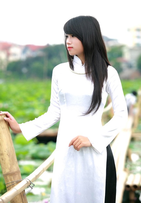 Thiếu nữ Hà Thành tự tình bên hoa sen - 9 Thiếu nữ Hà Thành tự tình bên hoa sen - 9