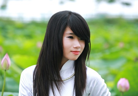 Thiếu nữ Hà Thành tự tình bên hoa sen - 14 Thiếu nữ Hà Thành tự tình bên hoa sen - 14