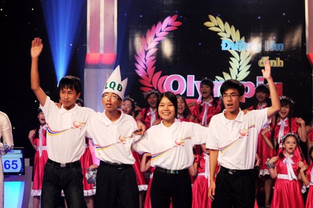 Vì sao nữ sinh vô địch Olympia 2011 không thi Đại học? - 3