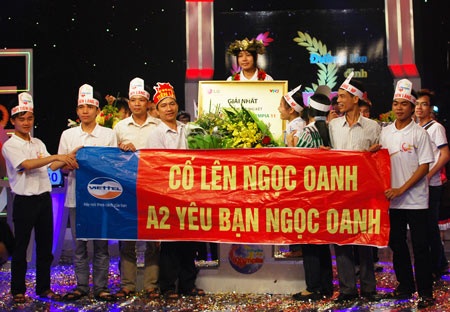 Xúc động hình ảnh thân thiết của bốn “nhà leo núi” - 8 Xúc động hình ảnh thân thiết của bốn “nhà leo núi” - 8