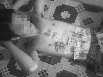 Những pha rồ người của “dân đập đá” - 1 Những pha rồ người của “dân đập đá” - 1