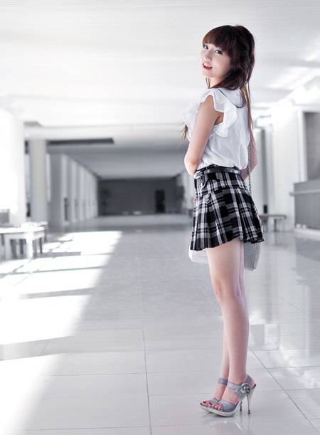7 ngày rực rỡ với cô gái “hương mùa hè” - 1 7 ngày rực rỡ với cô gái “hương mùa hè” - 1