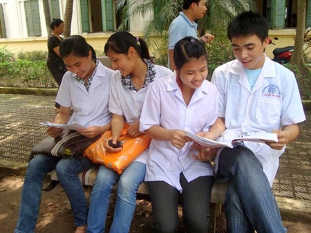 Nam sinh trường Y run tay khi lần đầu khám phụ khoa - 1 Nam sinh trường Y run tay khi lần đầu khám phụ khoa - 1