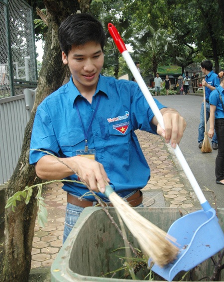 Các tân thủ khoa Hà Nội chung tay bảo vệ môi trường - 3 Các tân thủ khoa Hà Nội chung tay bảo vệ môi trường - 3