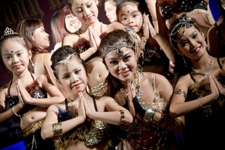 Gặp cô gái Việt được vinh danh tại giải Bellydance quốc tế - 2 Gặp cô gái Việt được vinh danh tại giải Bellydance quốc tế - 2