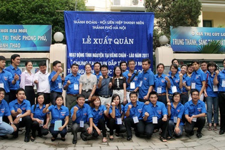 Thanh niên Thủ đô “xuất ngoại” sang Lào làm tình nguyện - 1 Thanh niên Thủ đô “xuất ngoại” sang Lào làm tình nguyện - 1