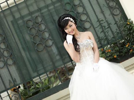 Ngắm Hoa khôi SV trở thành nàng dâu kiều diễm - 3