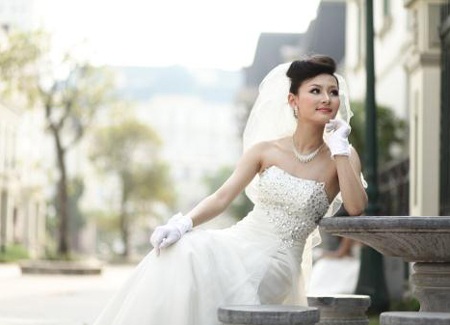 Ngắm Hoa khôi SV trở thành nàng dâu kiều diễm - 8