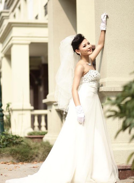 Ngắm Hoa khôi SV trở thành nàng dâu kiều diễm - 9