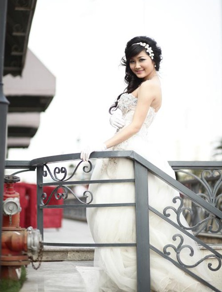 Ngắm Hoa khôi SV trở thành nàng dâu kiều diễm - 6