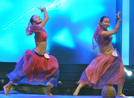 Khi xoong, thùng trở thành đạo cụ chính của vũ điệu hiphop - 16 Khi xoong, thùng trở thành đạo cụ chính của vũ điệu hiphop - 16