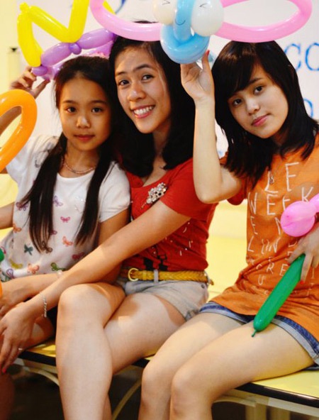 Bóng bay nghệ thuật “bỏ bùa” người Việt trẻ - 8 Bóng bay nghệ thuật “bỏ bùa” người Việt trẻ - 8