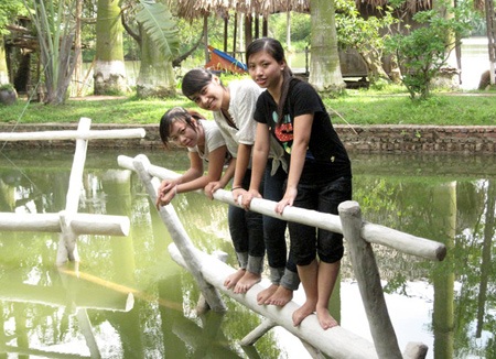 “Du hí” ngày Quốc khánh với hầu bao sinh viên - 3 “Du hí” ngày Quốc khánh với hầu bao sinh viên - 3