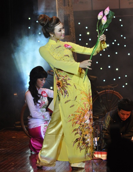 Nữ luật gia tương lai đăng quang Hoa khôi SV Hà Nội - 16 Nữ luật gia tương lai đăng quang Hoa khôi SV Hà Nội - 16