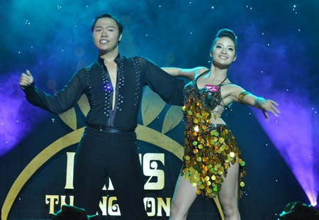 Múa bụng “đốt cháy” cuộc thi hoa khôi Sinh viên - 13