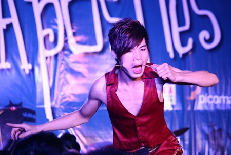 Màn ảo thuật rùng rợn đêm Halloween - 1