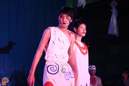 Màn ảo thuật rùng rợn đêm Halloween - 4