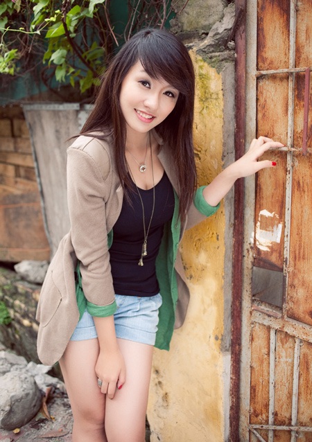 Miss Teen Thu Hà luận về showbiz Việt - 1 Miss Teen Thu Hà luận về showbiz Việt - 1