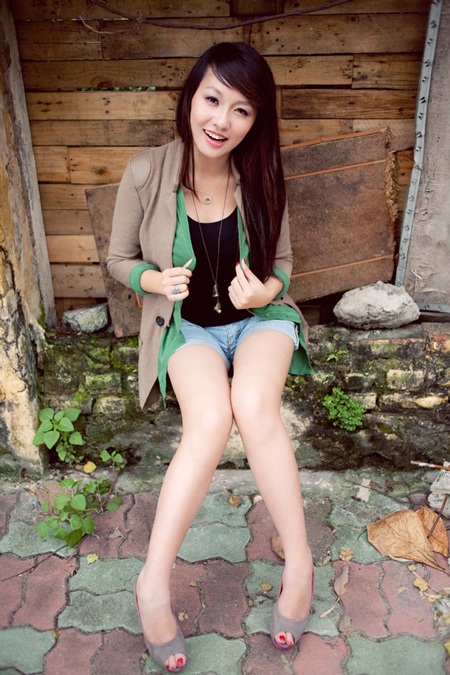 Miss Teen Thu Hà luận về showbiz Việt - 10 Miss Teen Thu Hà luận về showbiz Việt - 10