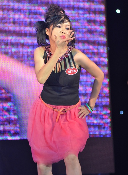 Nữ luật gia tương lai đăng quang Facelook 2011 - 1 Nữ luật gia tương lai đăng quang Facelook 2011 - 1