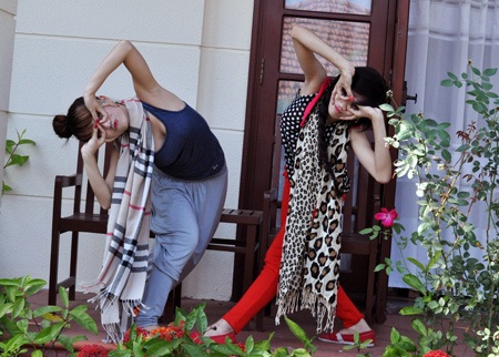 Ngắm cặp đôi nghịch ngợm nhất Miss Teen 2011 - 12