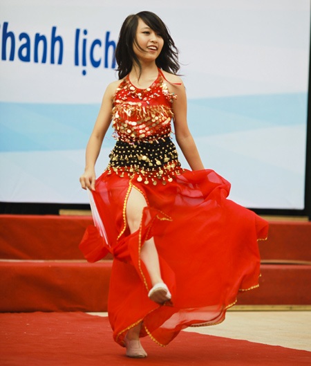 Ấm áp tình thầy trò trường Nguyễn Siêu nhân ngày 20/11 - 12 Ấm áp tình thầy trò trường Nguyễn Siêu nhân ngày 20/11 - 12