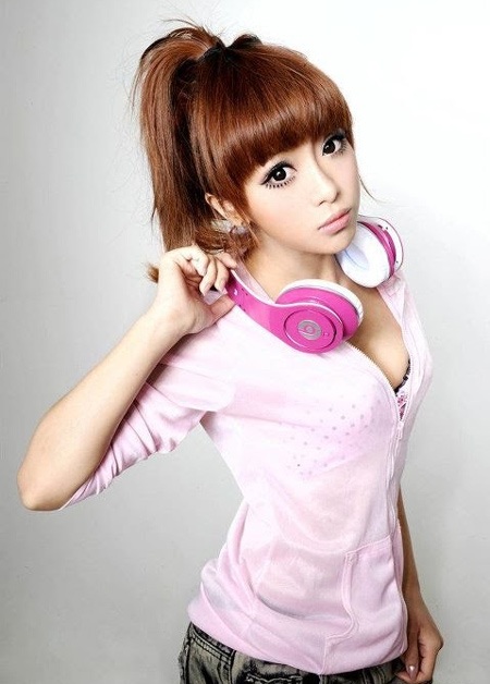 Ngắm nữ DJ 9X xinh đẹp “nổi đình nổi đám”  - 5