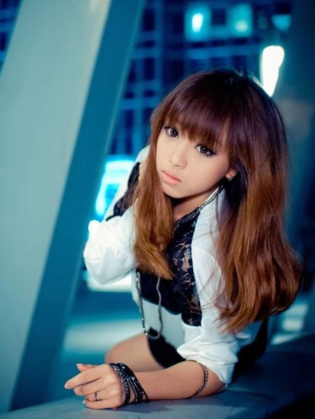 Ngắm nữ DJ 9X xinh đẹp “nổi đình nổi đám”  - 18