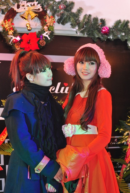 Người đẹp Sinh viên duyên dáng đón Noel - 9