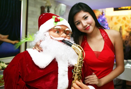Người đẹp Sinh viên duyên dáng đón Noel - 4