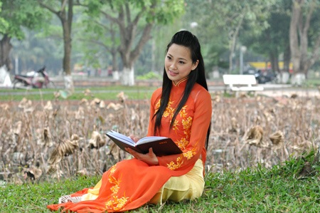 Hoa khôi Diệu Linh và khúc tự tình ngày đông - 3 Hoa khôi Diệu Linh và khúc tự tình ngày đông - 3