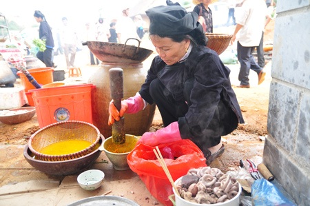 Có một phiên chợ vùng cao trong lòng Hà Nội - 9 Có một phiên chợ vùng cao trong lòng Hà Nội