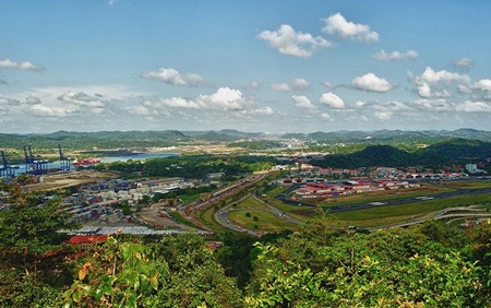 Top 20 thành phố giới trẻ Anh muốn tới sống nhất  - 16