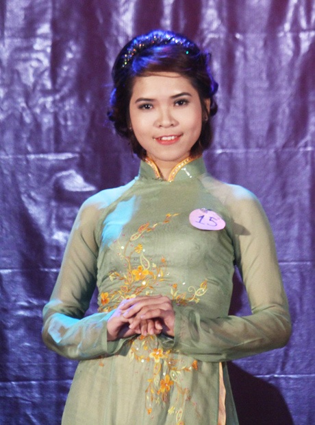 Hoa khôi khoa Luật nói về sắc đẹp và nhân cách - 6 Trình diễn trang phục dạ hội