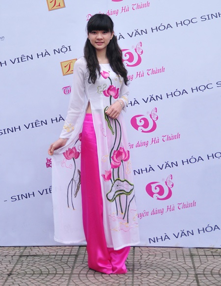 Nữ sinh Hà thành và ước mơ làm chiến sỹ công an