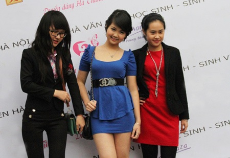 Nữ sinh Hà thành và ước mơ làm chiến sỹ công an