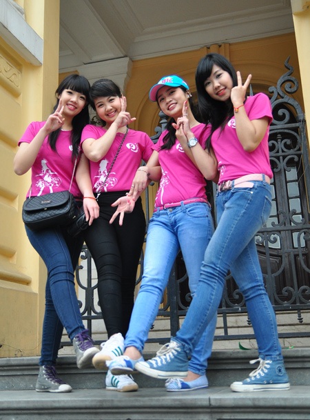 Nữ sinh Hà thành duyên dáng đạp xe vì môi trường - 9 Nữ sinh Hà thành duyên dáng đạp xe vì môi trường